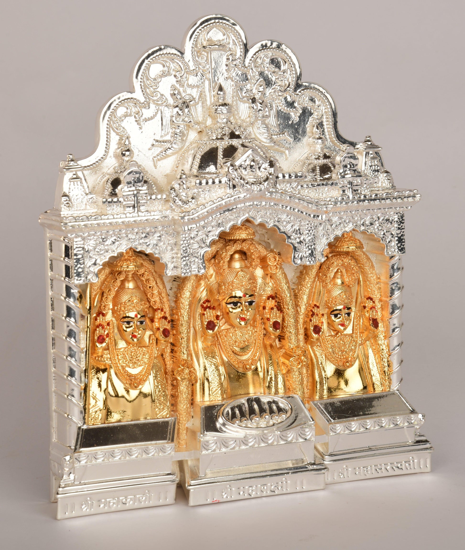 Handcrafted Shree Mahalaxmi Murti Status | 6 Inch , Pure Gold & Silver Idol | Ideal for Home, Pooja, Temple, and Gift - Vishnupriya Art's